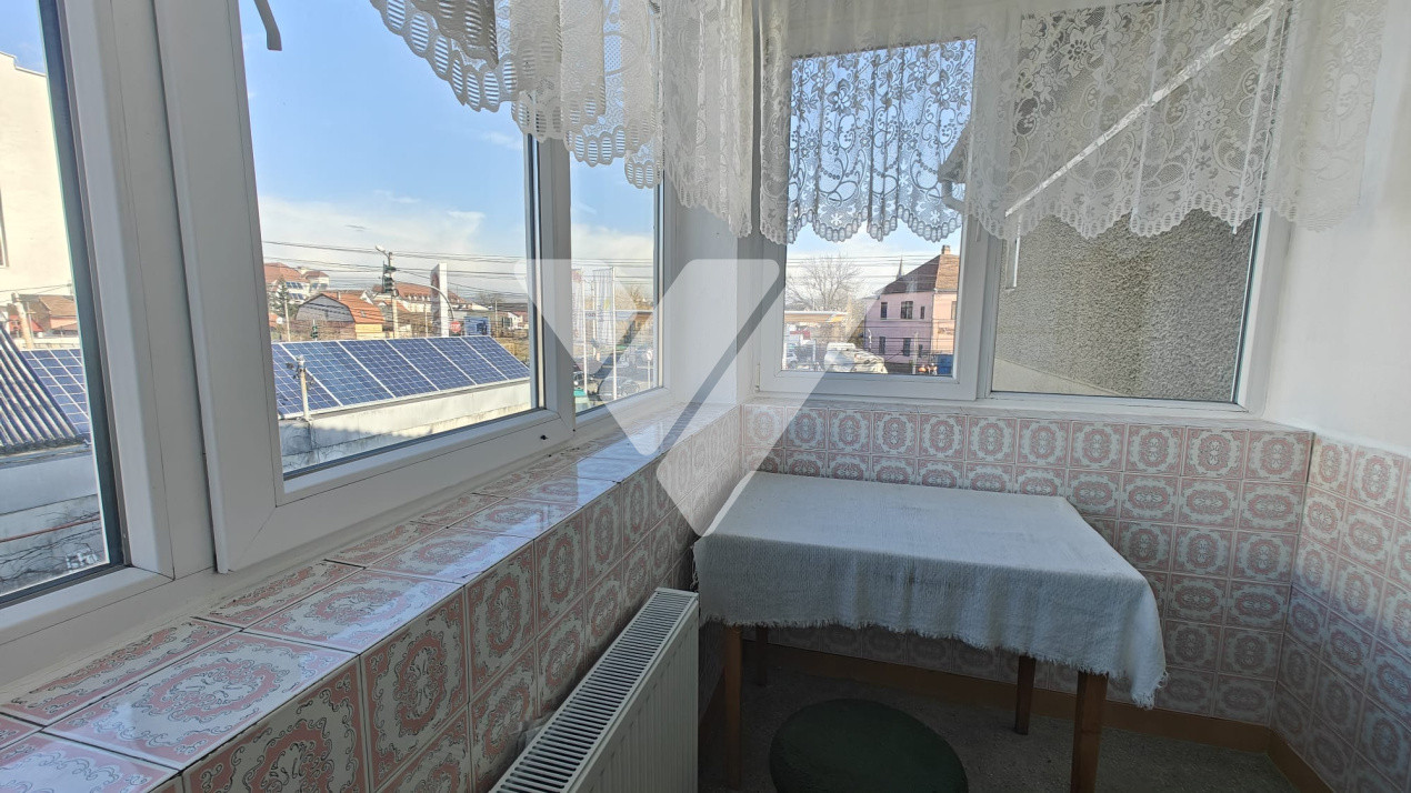 Casă tip Duplex de închiriat 3 camere aproape de Piața Cibin