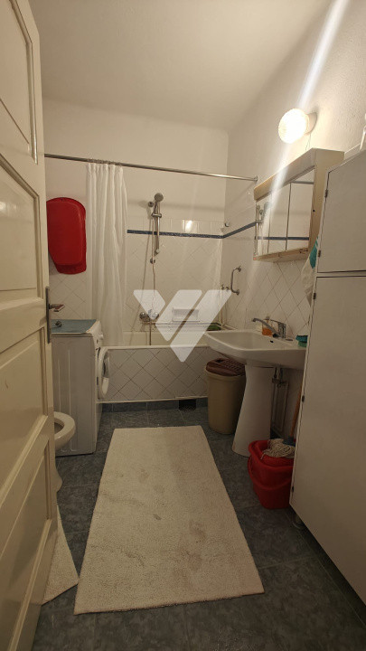 Casă tip Duplex de închiriat 3 camere aproape de Piața Cibin