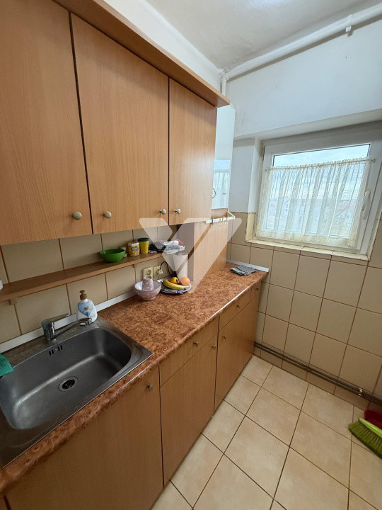 Garsoniera decomandata, bucatarie separata - Calea Dumbravii/Siretului