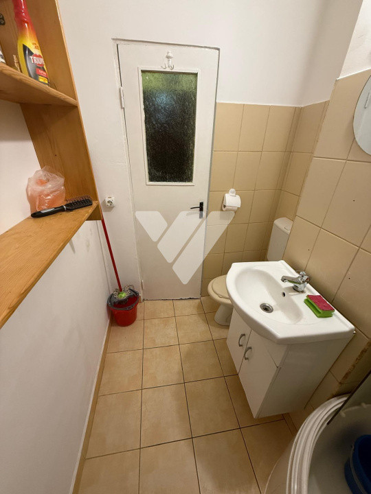 Garsoniera decomandata, bucatarie separata - Calea Dumbravii/Siretului