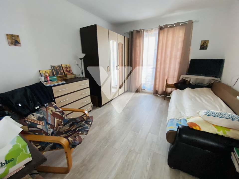 Casa triplex 4 camere mobilata de vanzare in Selimbar Sibiu