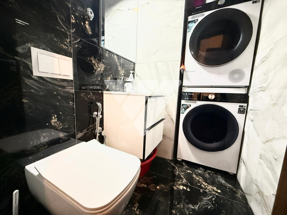 Apartament 3 camere decomandat 93 mp de vanzare - Zona Rahovei Sibiu