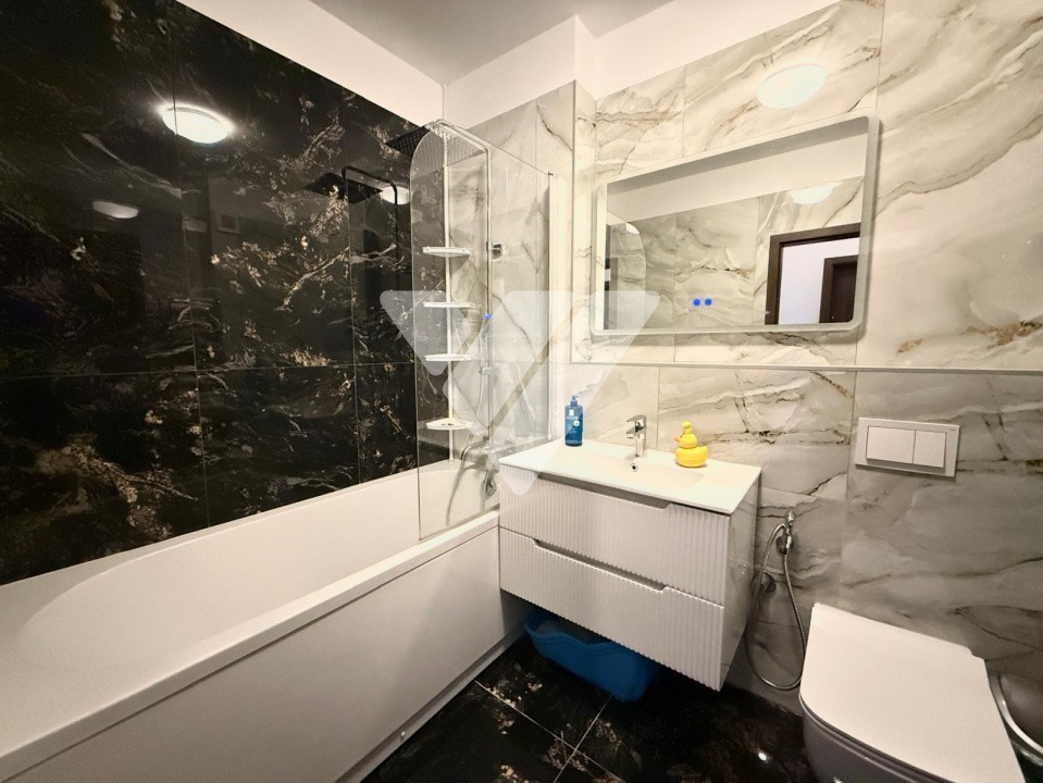 Apartament 3 camere decomandat 93 mp de vanzare - Zona Rahovei Sibiu