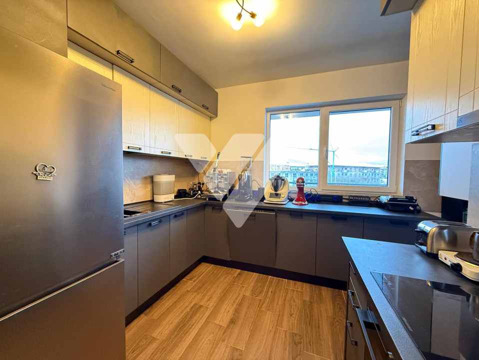 Apartament 3 camere decomandat 93 mp de vanzare - Zona Rahovei Sibiu