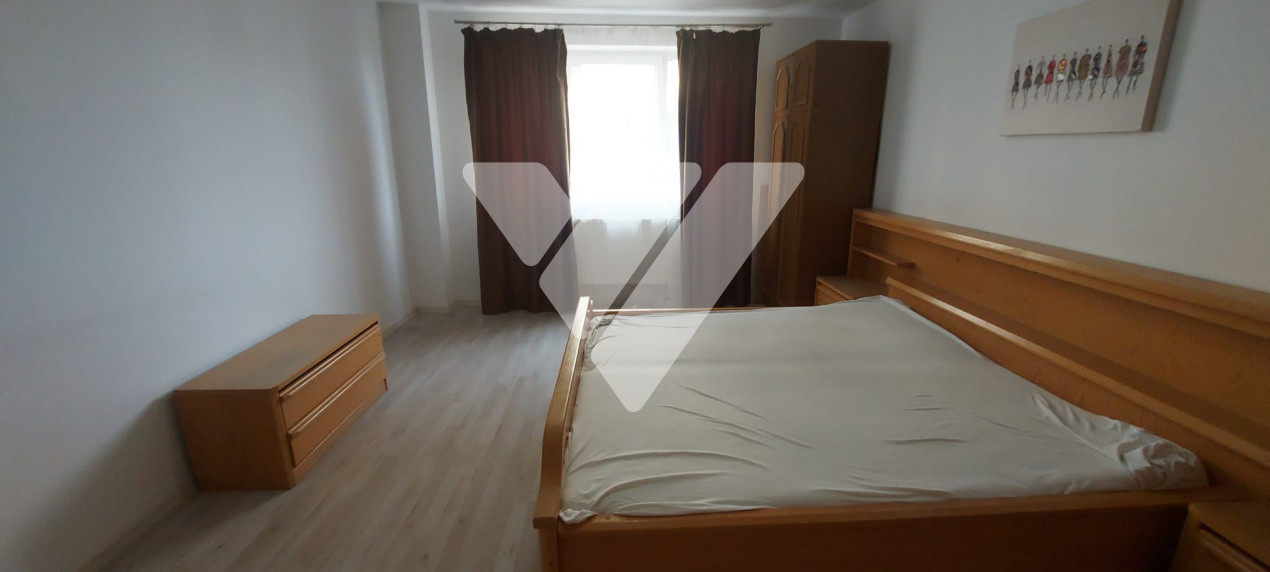 Apartament de vanzare 3 camere, 77 mp, Parter,  Hipodrom 3, Sibiu
