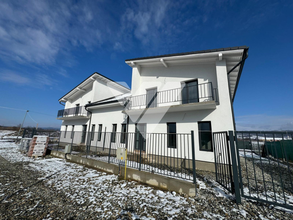 Duplex elegant 4 camere 142 mp utili ansamblu privat Mohu - Sibiu 