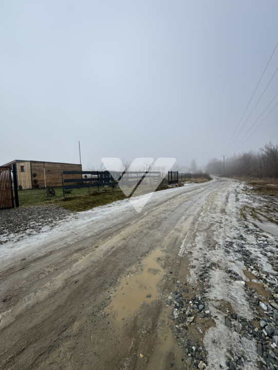 Teren intravilan 900 mp cu panorama spre munti Valea Avrigului Sibiu