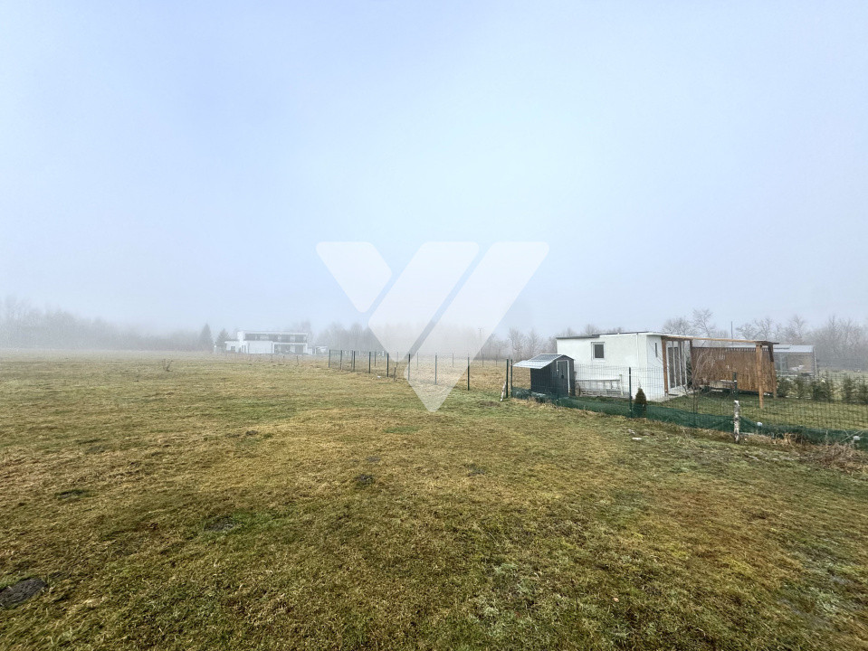 Teren intravilan 900 mp cu panorama spre munti Valea Avrigului Sibiu