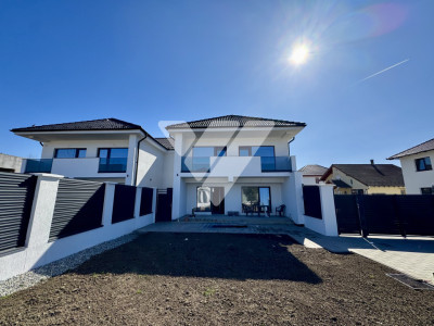 Casa noua duplex 4 camere, teren 475 mp de vanzare in Selimbar Sibiu