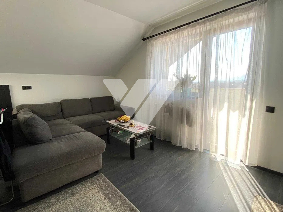 Apartament decomandat 3 camere, 72 mp, balcon, 2 parcari Selimbar 