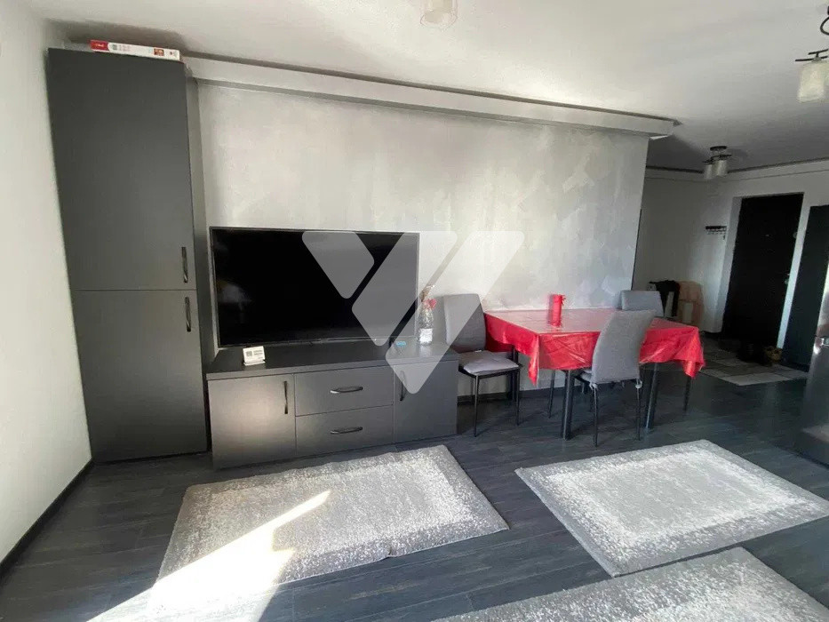 Apartament decomandat 3 camere, 72 mp, balcon, 2 parcari Selimbar 