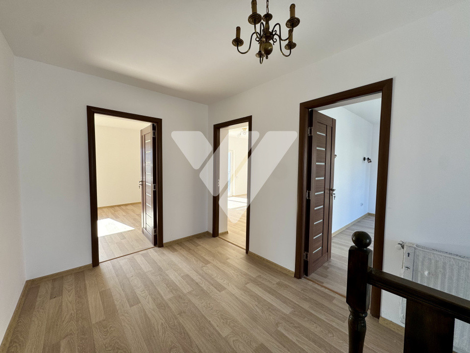 Casa LA CHEIE 4 camere si teren 386 mp de vanzare in Cisnadie Sibiu
