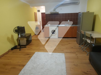 Garsoniera tip studio 28 mp, etaj 2 cu lift zona Stefan cel Mare Sibiu