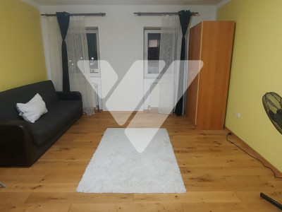 Garsoniera tip studio 28 mp, etaj 2 cu lift zona Stefan cel Mare Sibiu