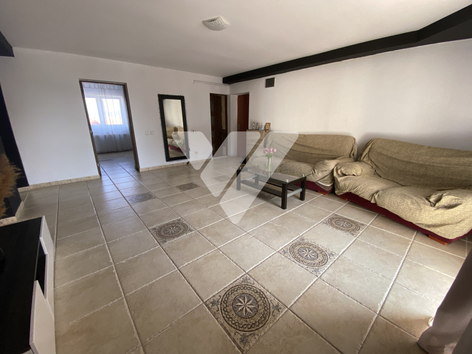 Apartament 3 camere 88mp de închiriat, parcare, pivniță, zona Turnisor