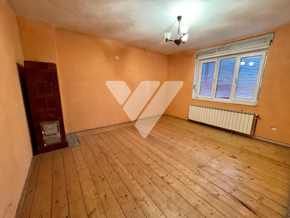 Casa 5 camere, 115 mp utili, teren 270 mp zona Tiglari Sibiu
