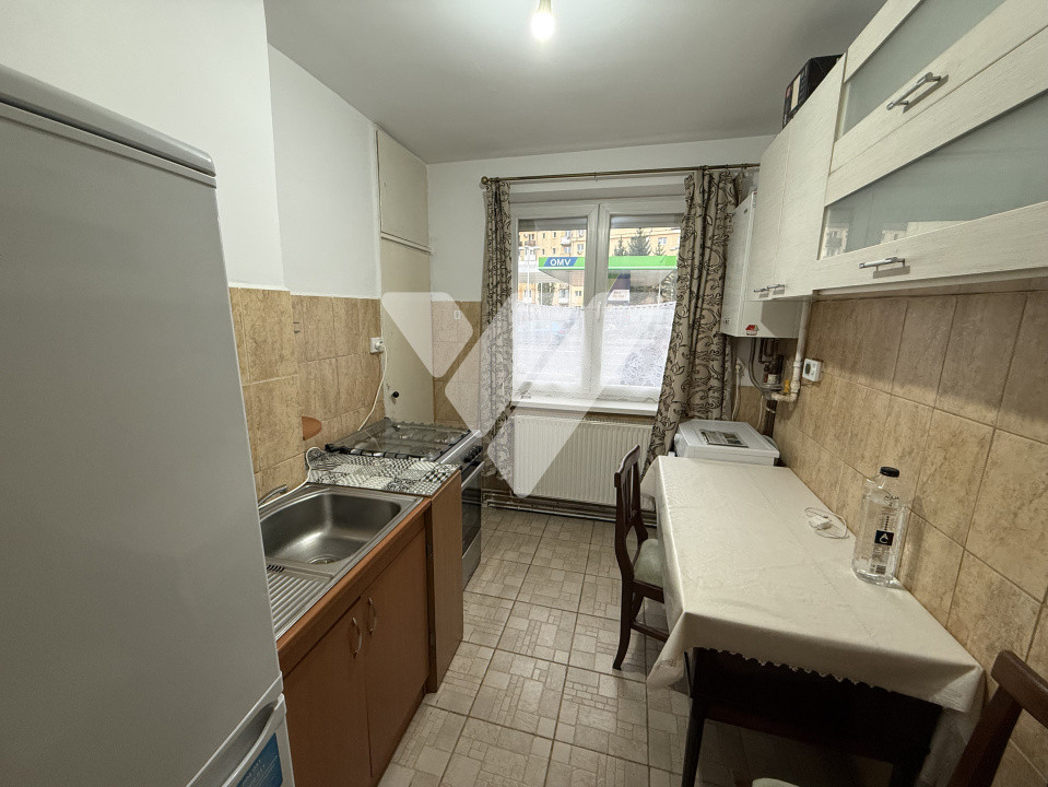 Apartament 2 camere pe Vasile Milea Sibiu geam la baie