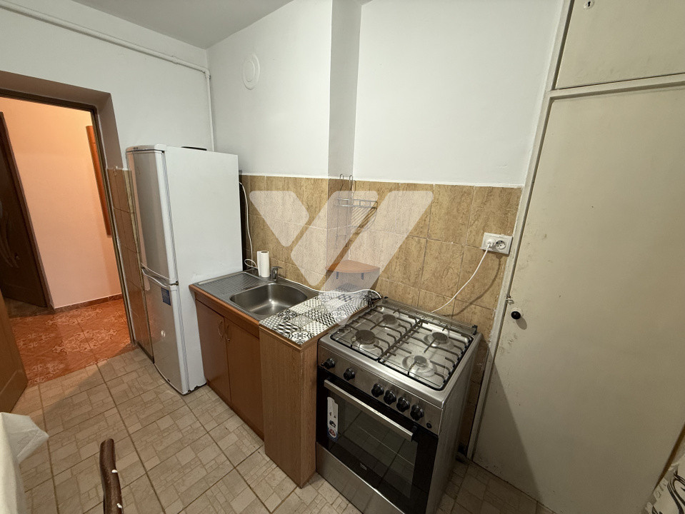 Apartament 2 camere pe Vasile Milea Sibiu geam la baie