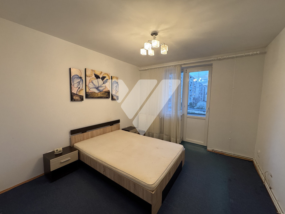 Apartament 3 camere 75 mp, decomandat etaj 3 zona Mihai Viteazu/ Iorga