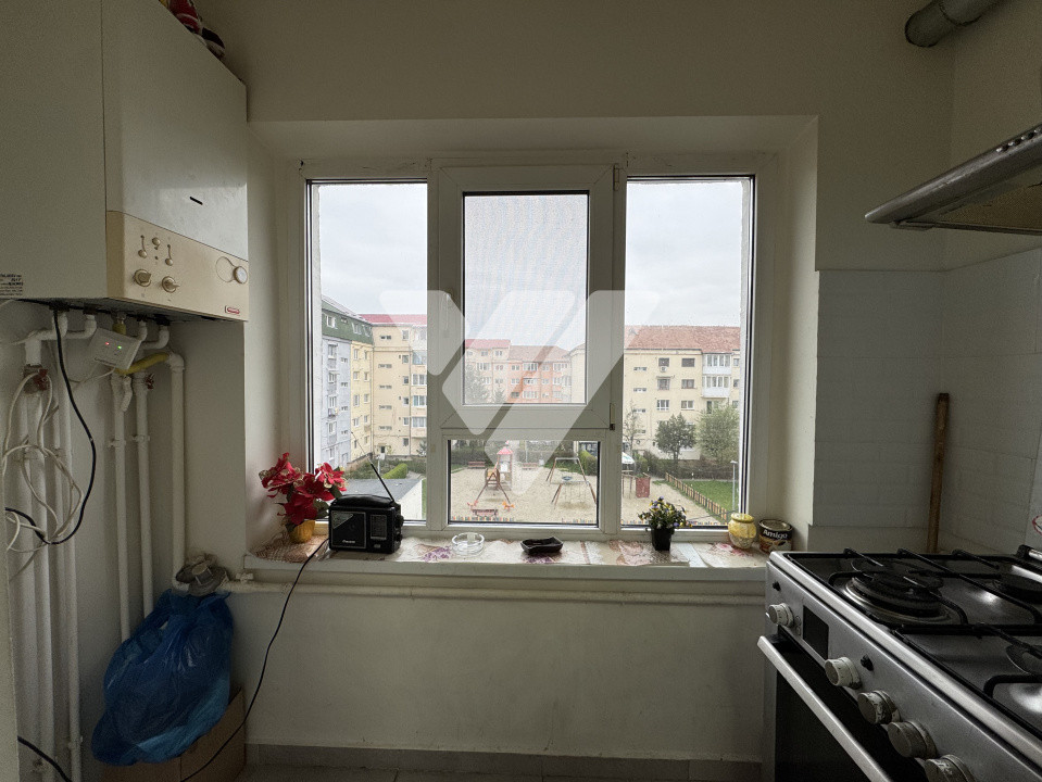 Apartament 2 camere decomandat, etaj 3, pivnita - Valea Aurie Sibiu