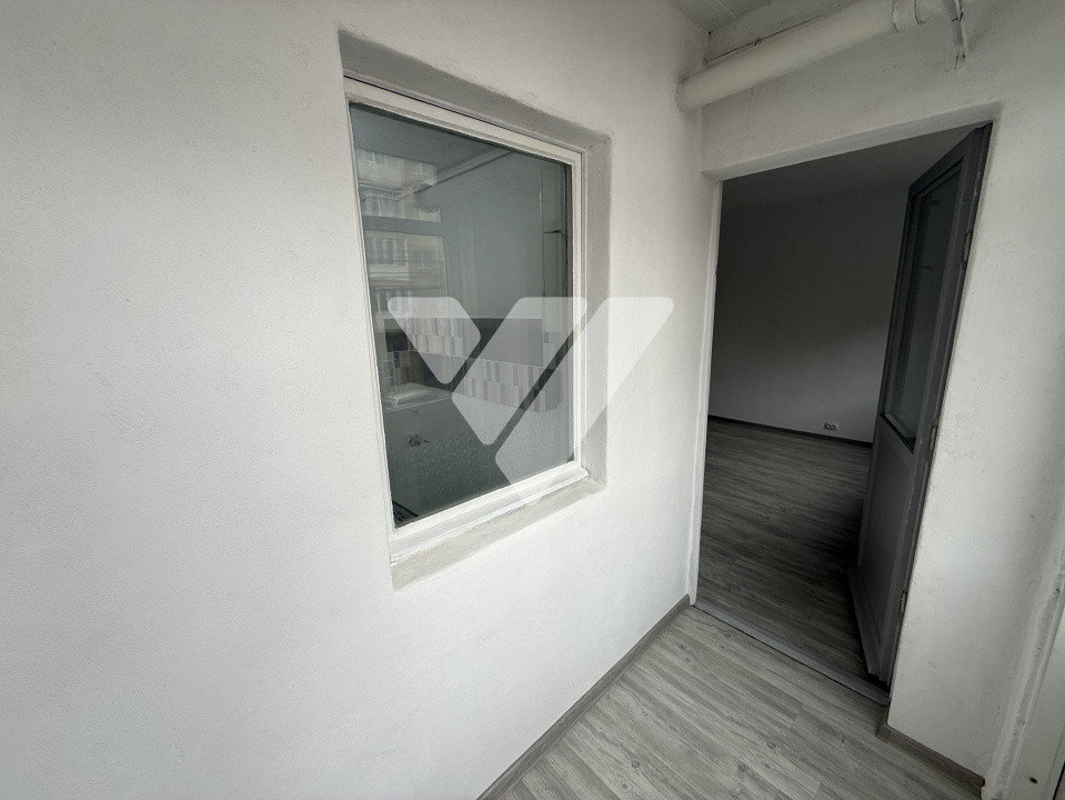 Apartament 2 camere renovat etajul 1 in Vasile Aaron Sibiu