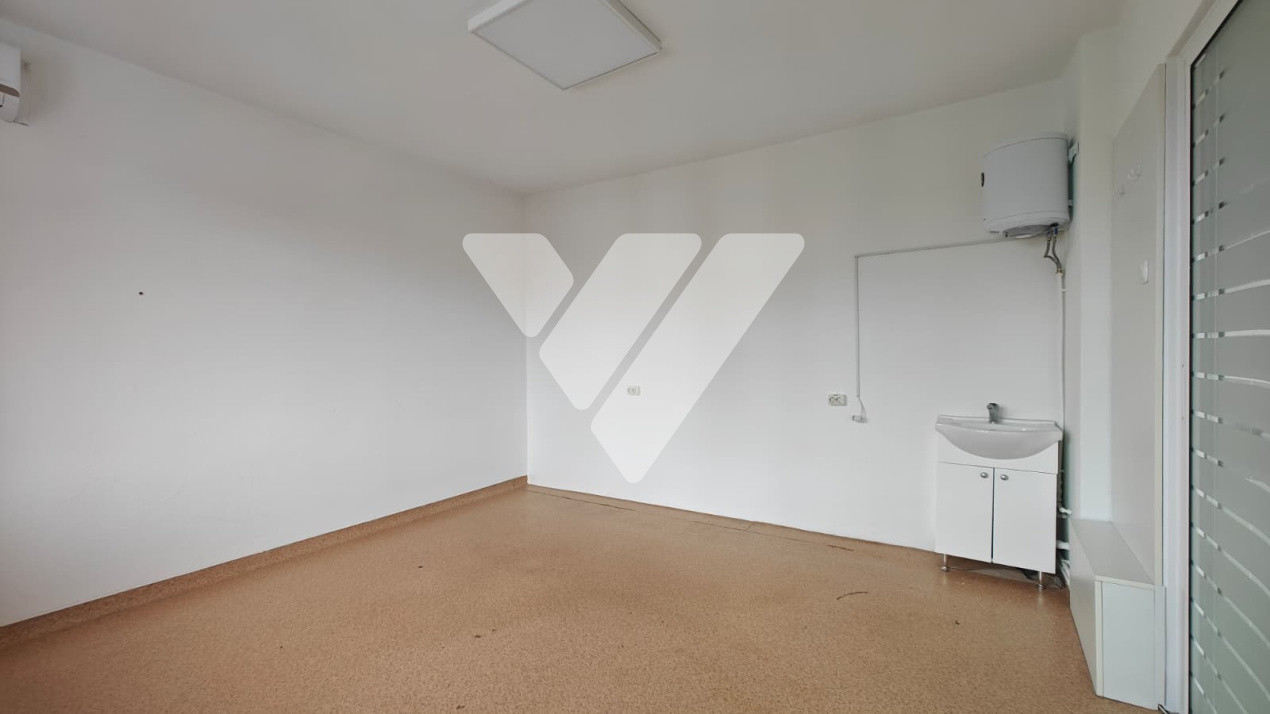 Spațiu comercial 2 camere de inchiriat zona Hipodrom 2