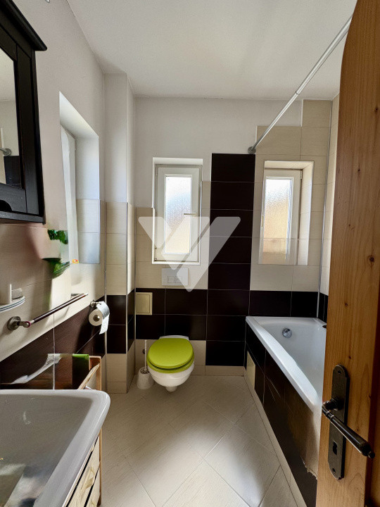 Casa individuala 4 camere, teren 490 mp, mobilata - Sura Mica Sibiu