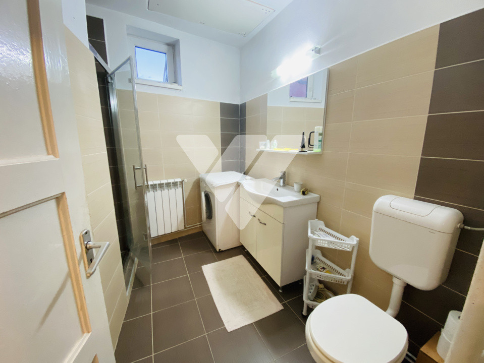 Casa 102 mp utili, teren 198 mp de vanzare in Centrul Istoric Sibiu