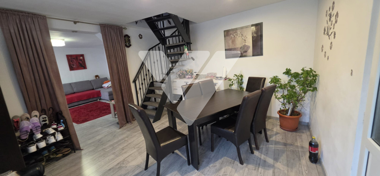 Casa 4 camere, teren 294 mp zona Centrala Cisnadie Sibiu