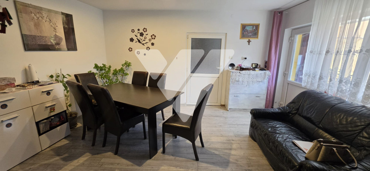 Casa 4 camere, teren 294 mp zona Centrala Cisnadie Sibiu