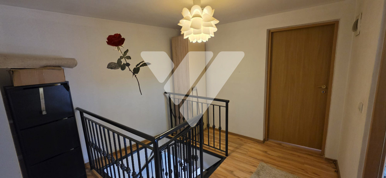 Casa 4 camere, teren 294 mp zona Centrala Cisnadie Sibiu