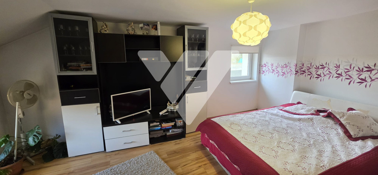 Casa 4 camere, teren 294 mp zona Centrala Cisnadie Sibiu