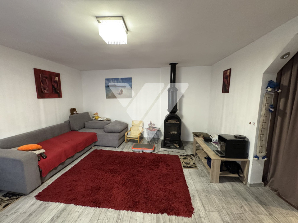 Casa 4 camere, teren 294 mp zona Centrala Cisnadie Sibiu