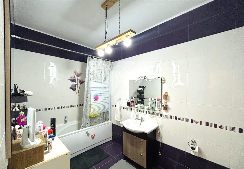 Casa pe un singur nivel 180mp utili Teren 701mp Sura Mare Sibiu