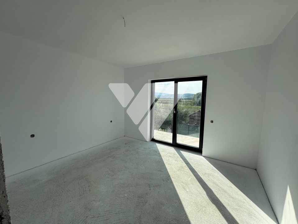 Casa noua inviduala 4 camere 2 bai teren 460 mp Cristian Sibiu