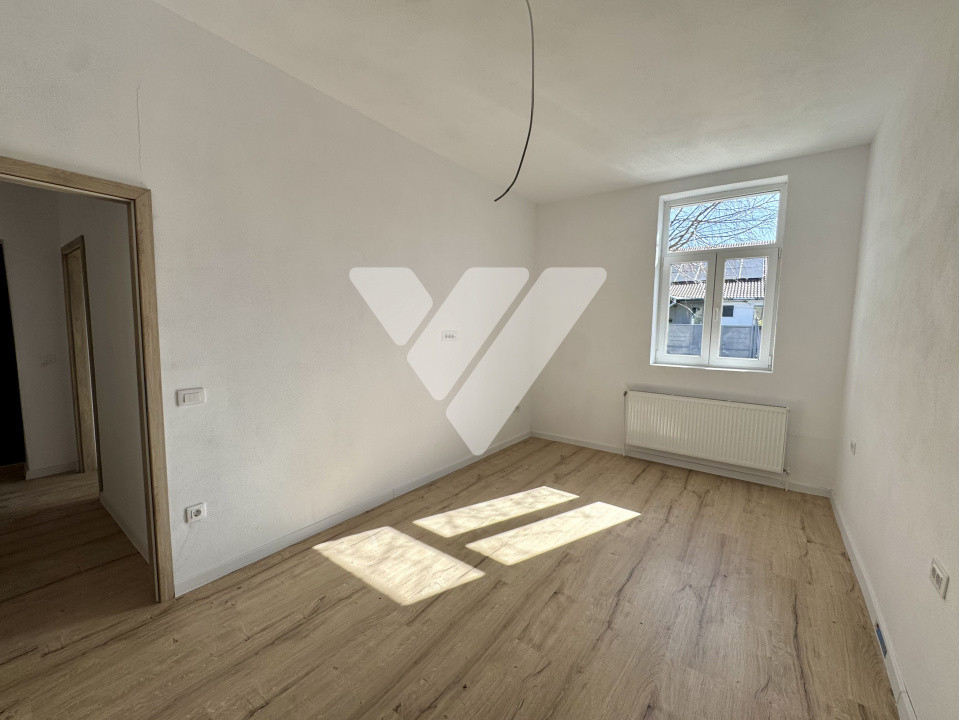 Apartament la casa 2 camere renovat, pivnita zona Centrala Sibiu