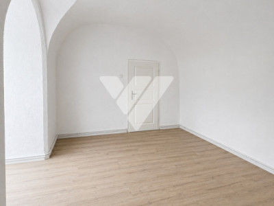 Garsoniera decomandata 30 mp de vanzare zona Centrala Sibiu