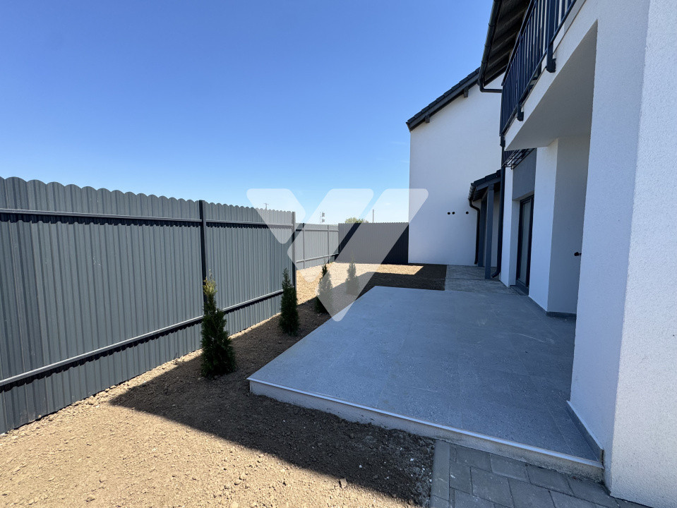 Casa individuala 4 camere 2 bai, carport, teren 230 mp, Selimbar Sibiu