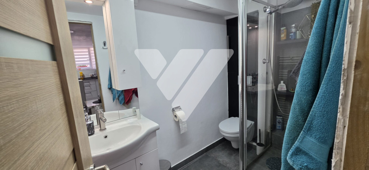 Apartament 3 camere mobilat 47 mp - Cisnadie, Sibiu