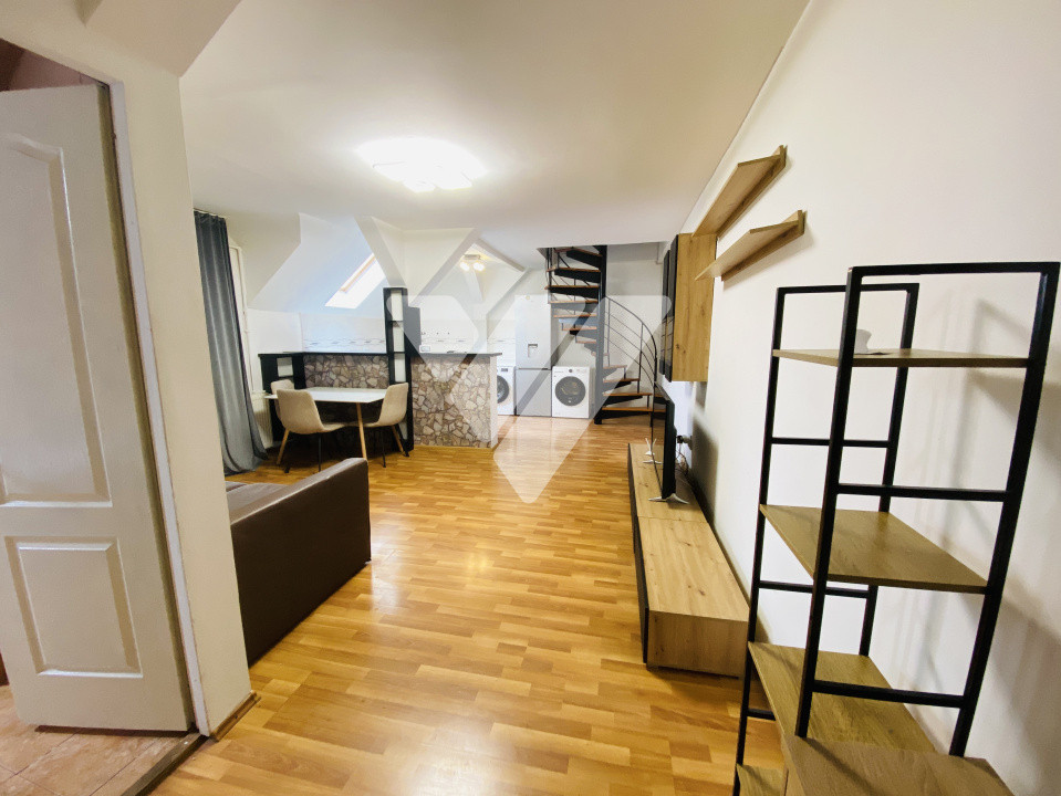 Apartament 3 camere decomandat mobilat, 69 mp zona Vasile Aaron Sibiu