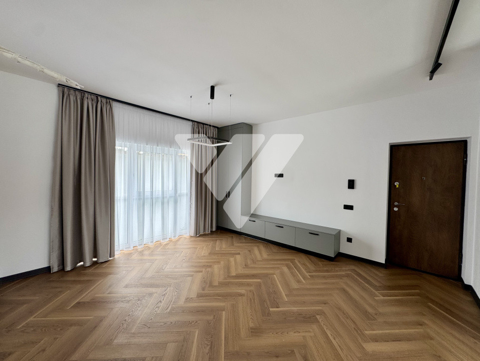 Apartament NOU 3 camere etaj 1, decomandat, 2 locuri parcare Turnisor