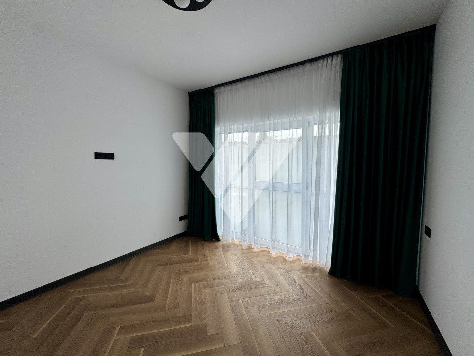 Apartament NOU 3 camere etaj 1, decomandat, 2 locuri parcare Turnisor