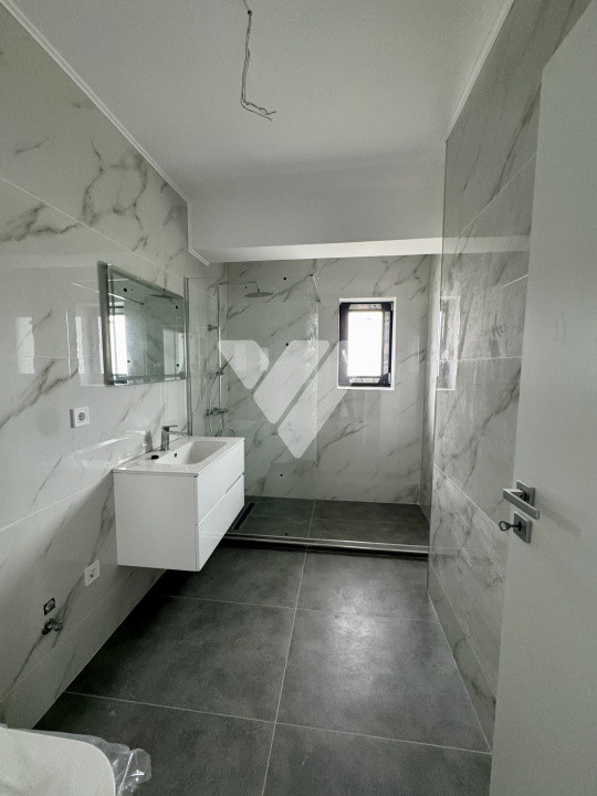 Apartament 2 camere decomandat, etaj 4, lift, parcare - D. Stanca