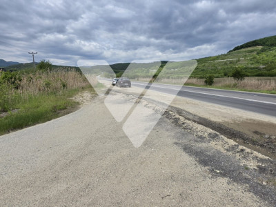 Teren intravilan industrial 2.779 mp de vânzare, DN1 Cristian, Sibiu