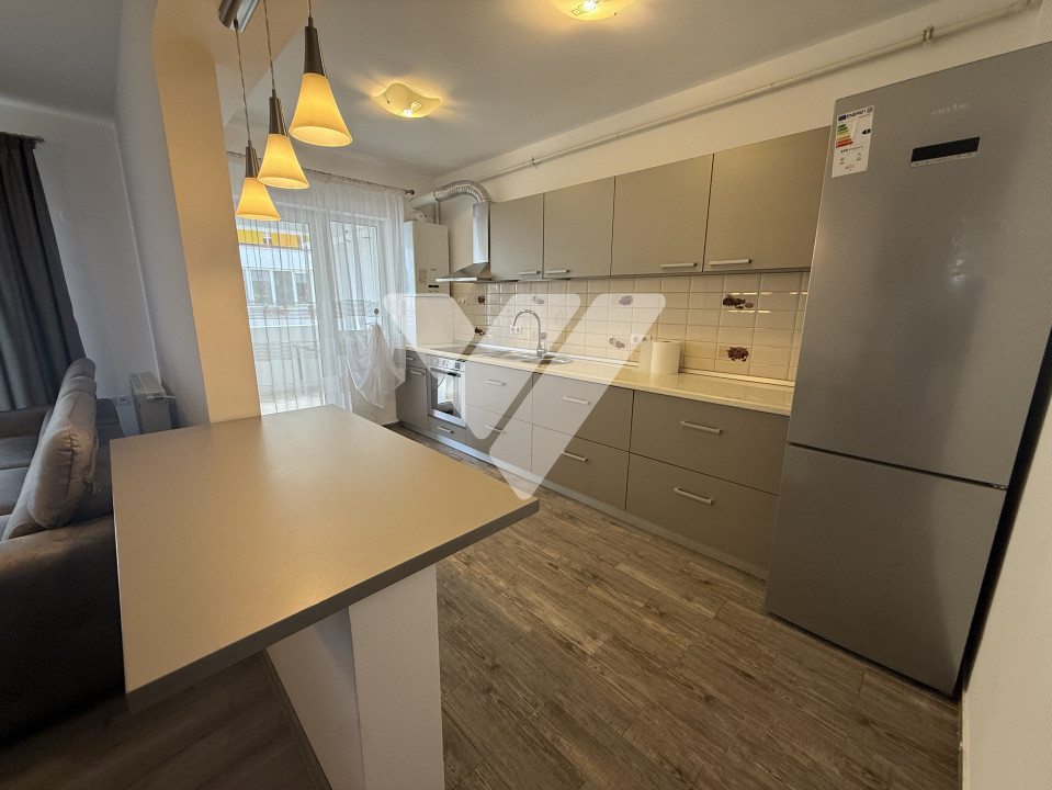 Apartament 3 camere Calea Cisnadiei langa Kaufland geam la baie terasa 12MP