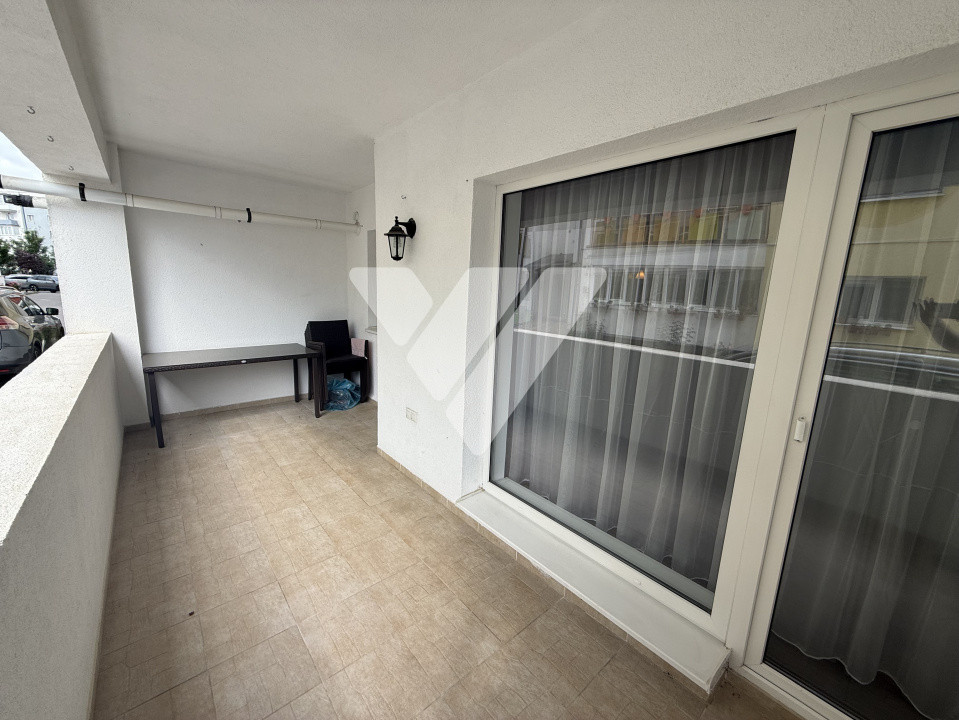 Apartament 3 camere Calea Cisnadiei langa Kaufland geam la baie terasa 12MP