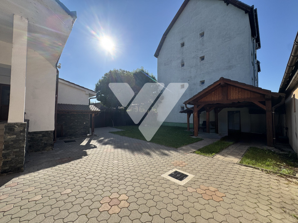 Casa individuala 7 camere de inchiriat comercial birouri Central Sibiu