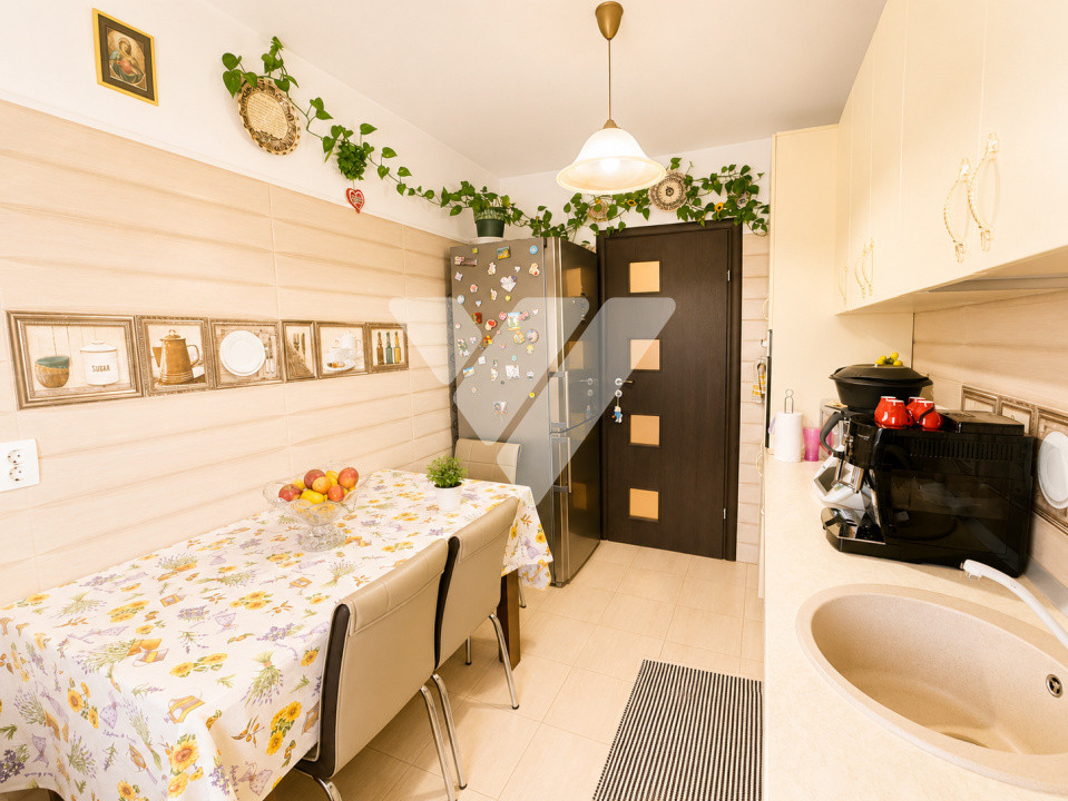 Apartament 3 camere 2 bai 71 mp etaj 1 Cartierul Arhitecților Sibiu