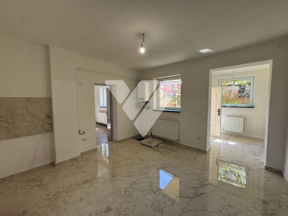 Casa renovata 2 camere, bucatarie separata, 60 mp - Piata Cluj Sibiu