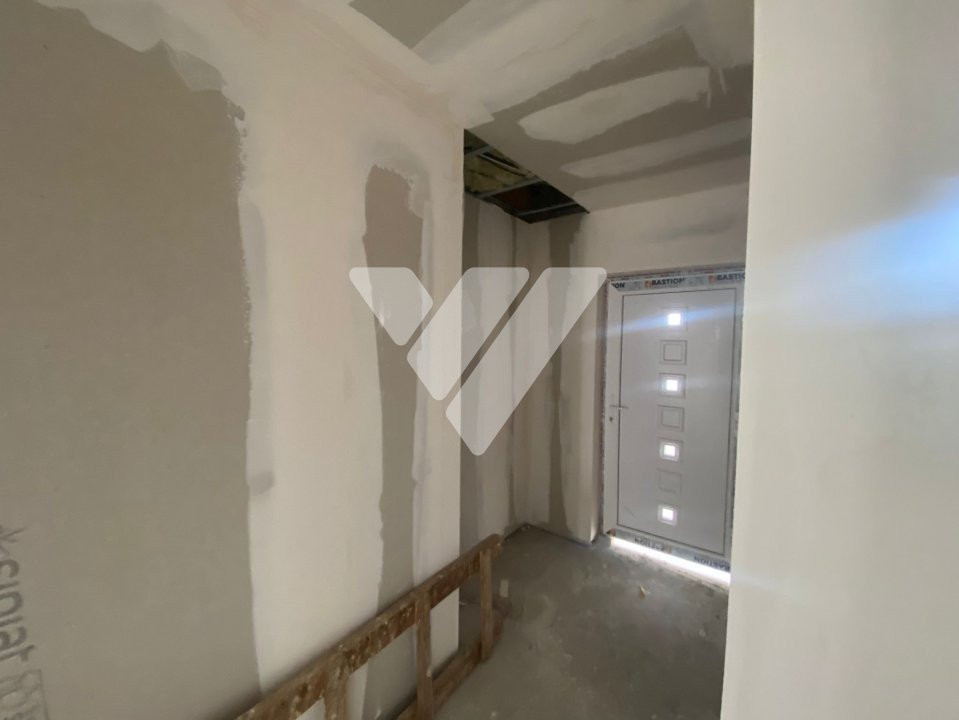 Casa 6 camere 3 bai 200 mpu S+P+1E+M de vanzare zona Selimbar Sibiu